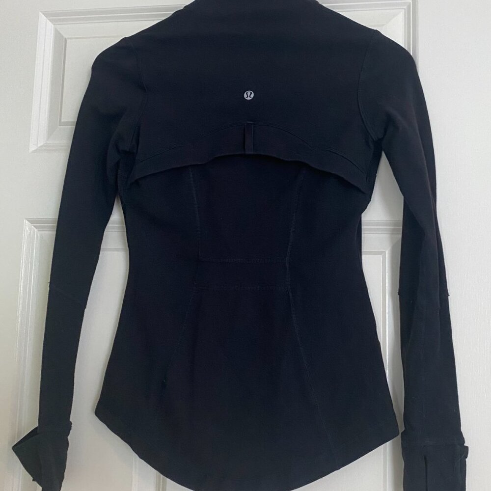 Lululemon Define Jacket in black - Picture 2 of 2
